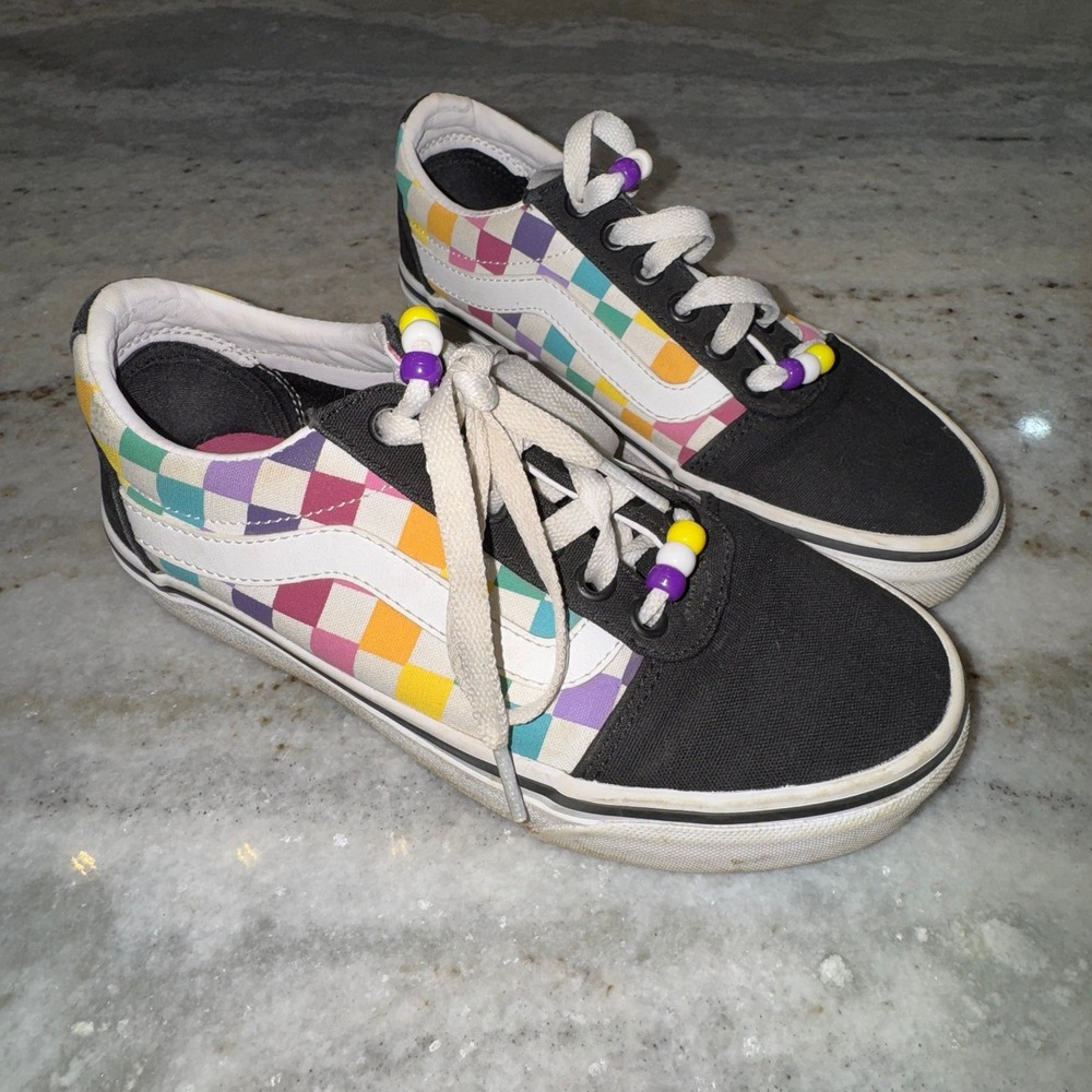Vans Women's 5 (Youth 3.5)‎ Rainbow Checkered Sneakers Lace Up